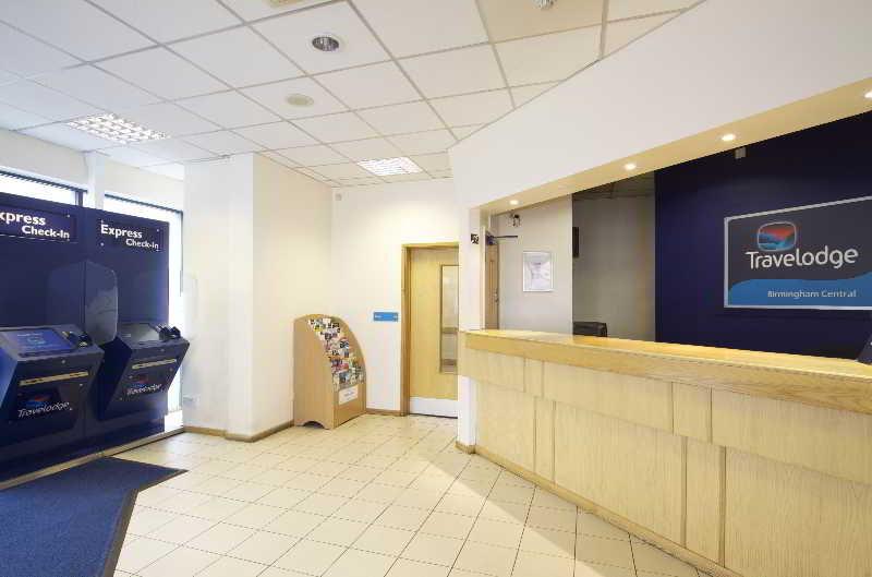 Travelodge Birmingham Central Exterior photo