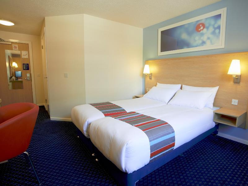 Travelodge Birmingham Central Exterior photo