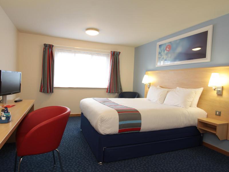 Travelodge Birmingham Central Exterior photo